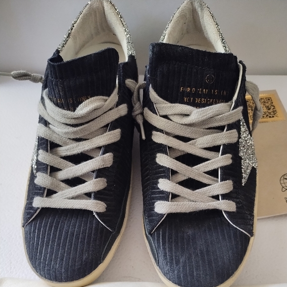 GOLDEN GOOSE SUPERSTAR SNEAKERS - Picture 2 of 16